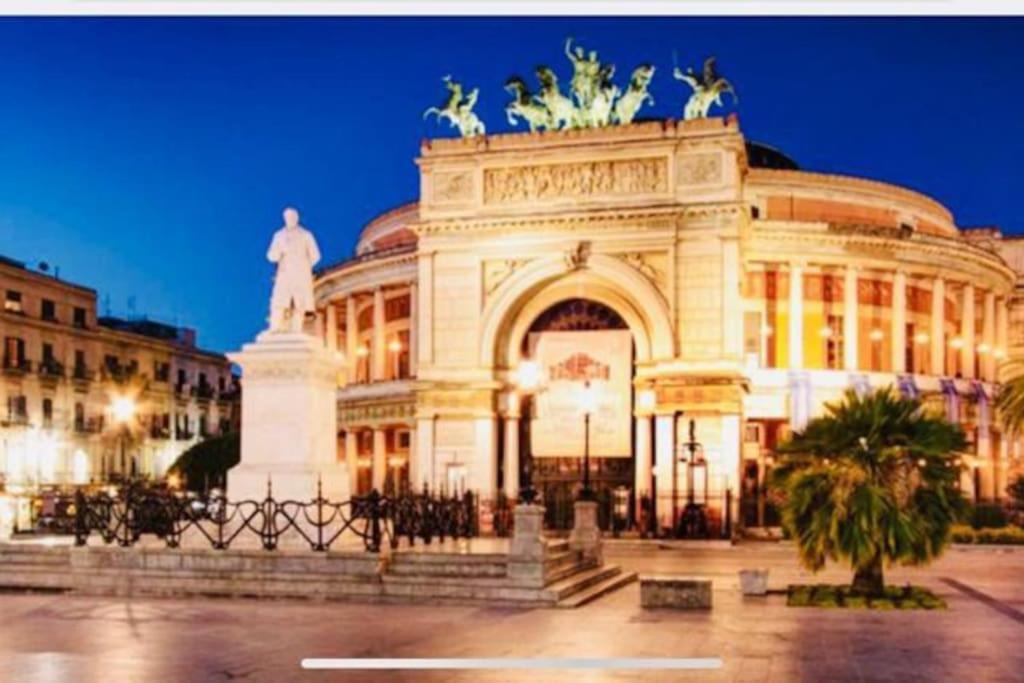 Politeama In The Heart Of The Apartment Palermo