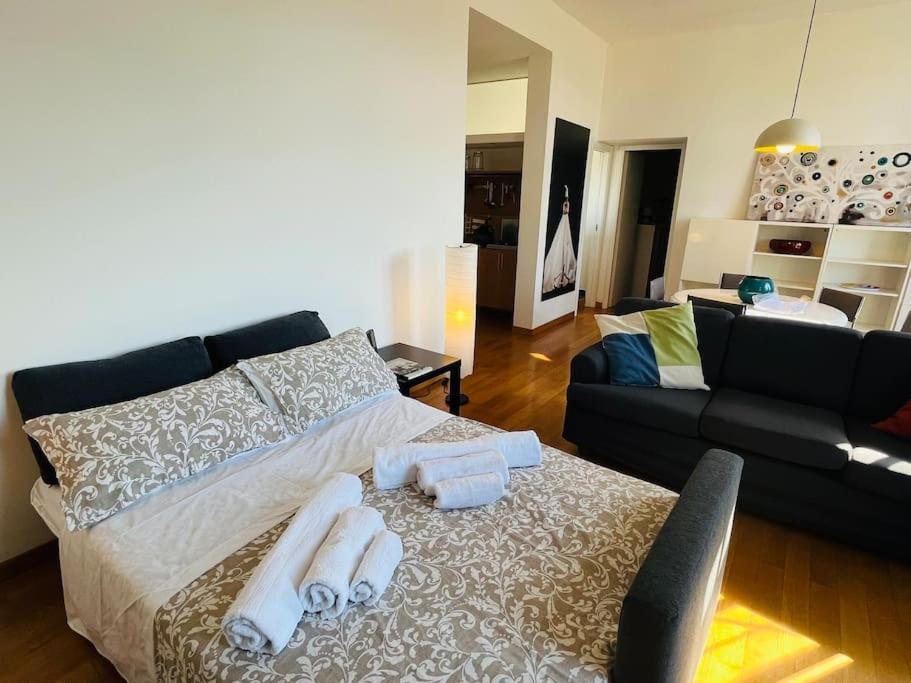 Apartment Politeama In The Heart Of The Palermo